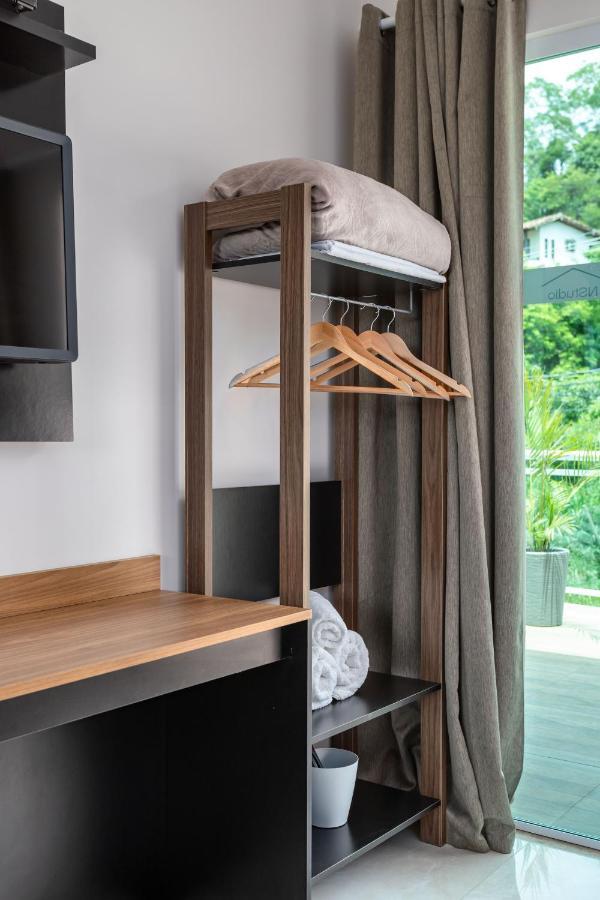 Studio Apto Com Varanda Garagem Tv Smart Wi-Fi Maricá 외부 사진